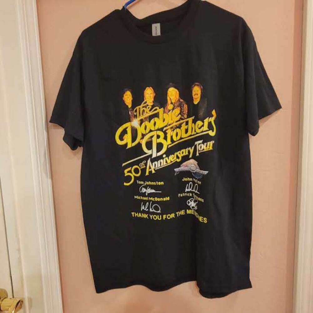 The Doobie Brothers Tour 50th Anniversary Classic T-Shirt Sz L, 100% Cotton New